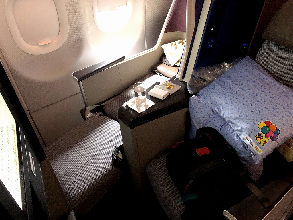 チャイナエアラインのA321neo機材のフルフラット2