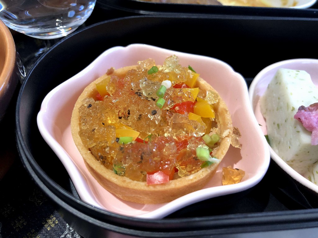 チャイナエアラインCI126便のビジネスクラスの和食の機内食5
