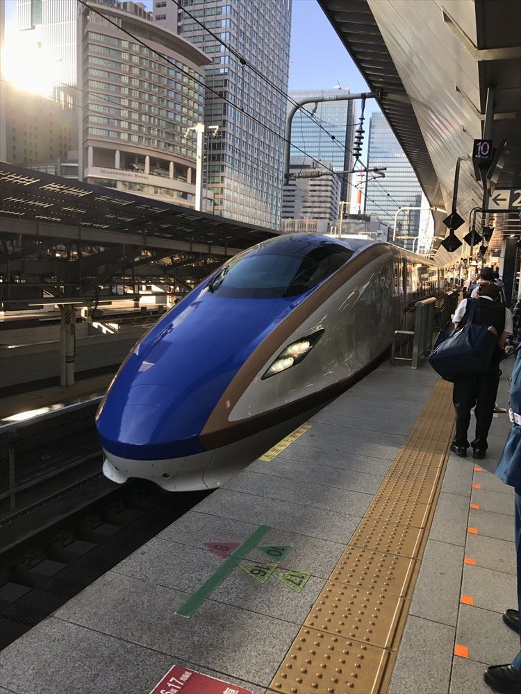 東京駅のはくたか569号