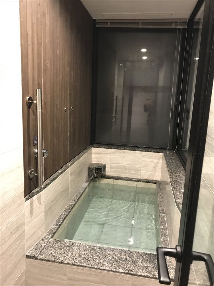 軽井沢マリオットホテルの温泉ビューバス付プレミアルームの温泉2