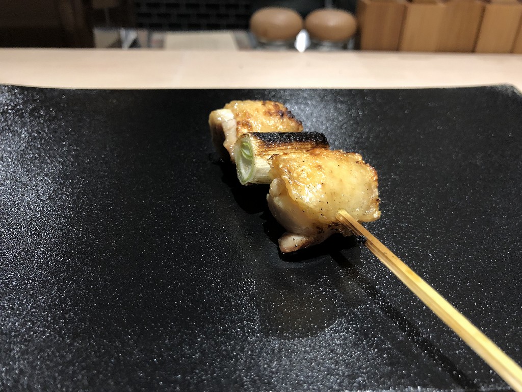 柏の焼鳥良房で焼き鳥5串の1