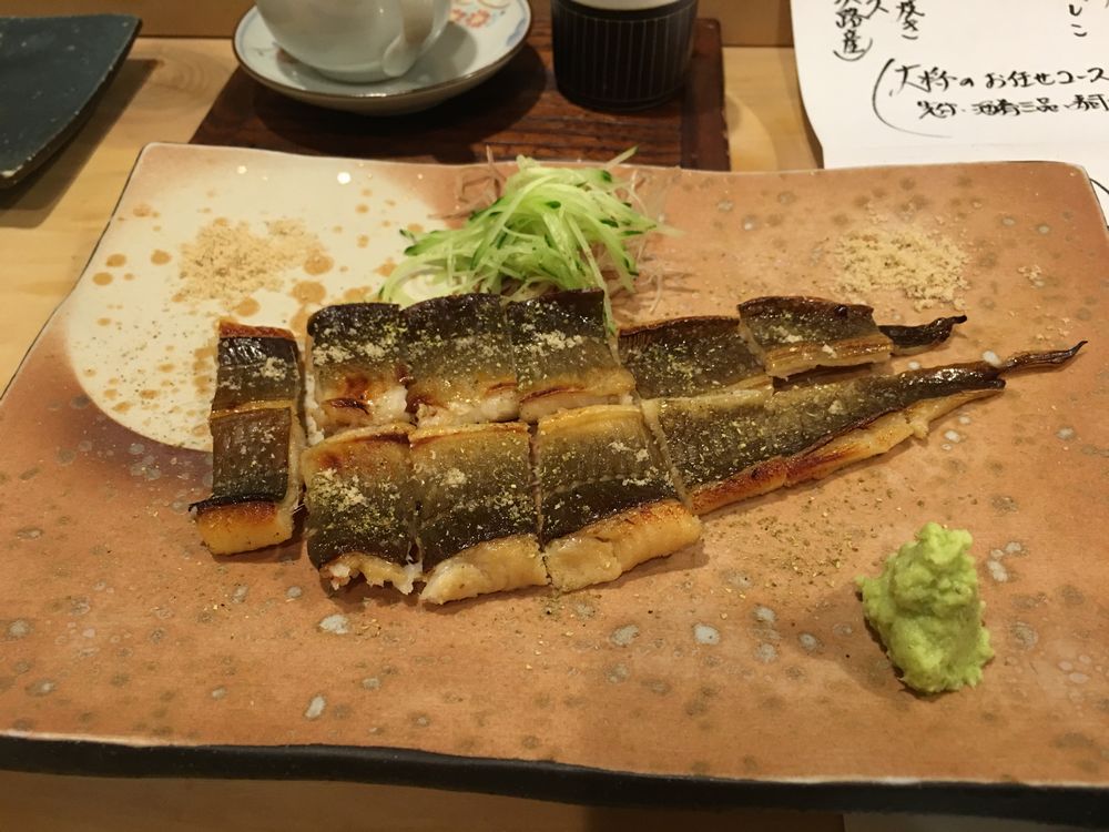 那覇のかわじ本店の穴子の白焼