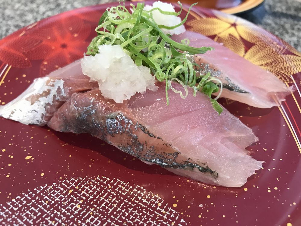 カモンワーフの回転寿司3