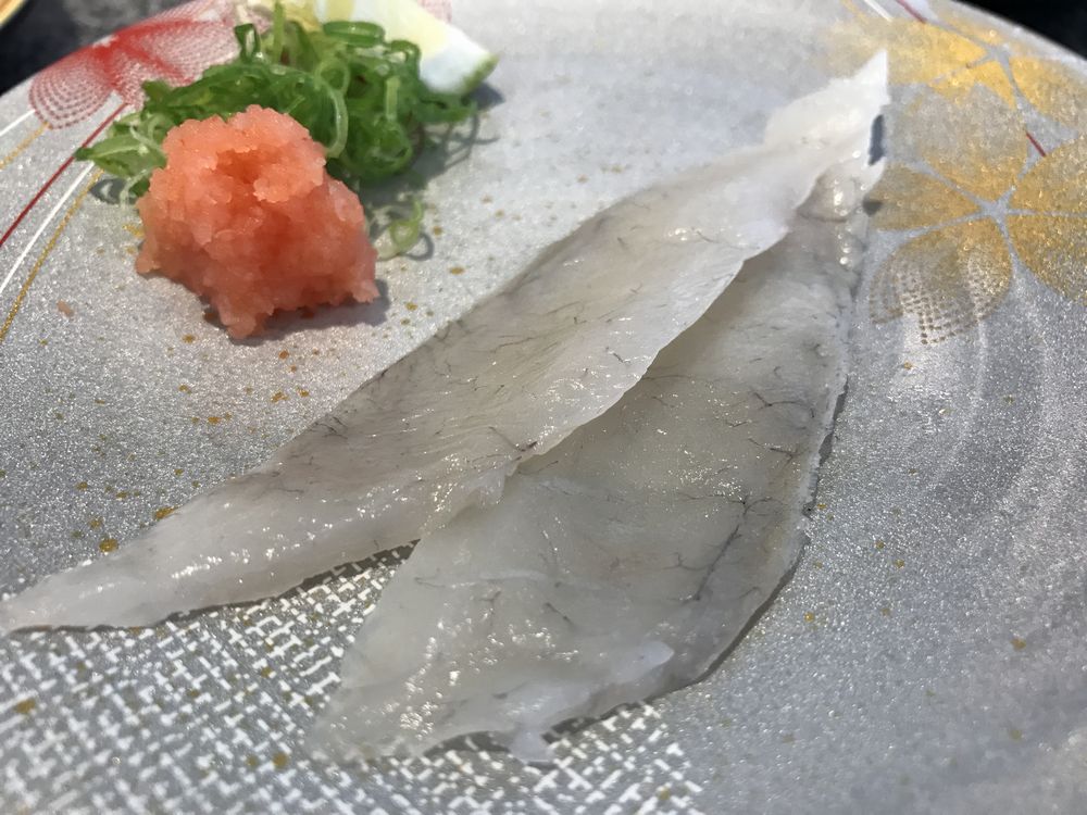 カモンワーフの回転寿司4