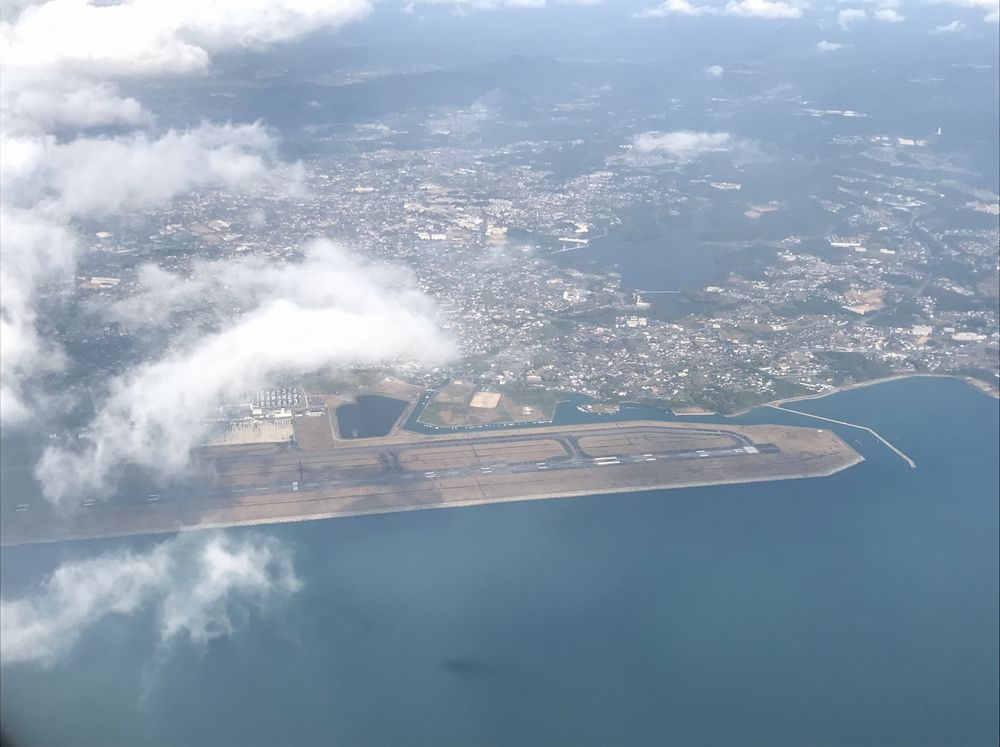 飛行機から見た宇部空港
