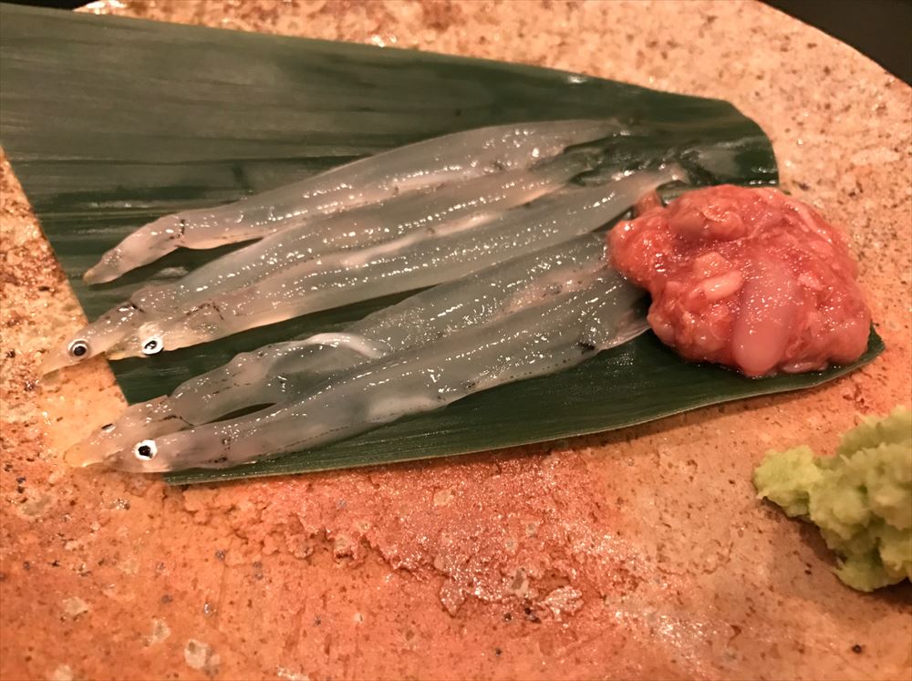 代々木上原の「鮨 廣金」の白魚
