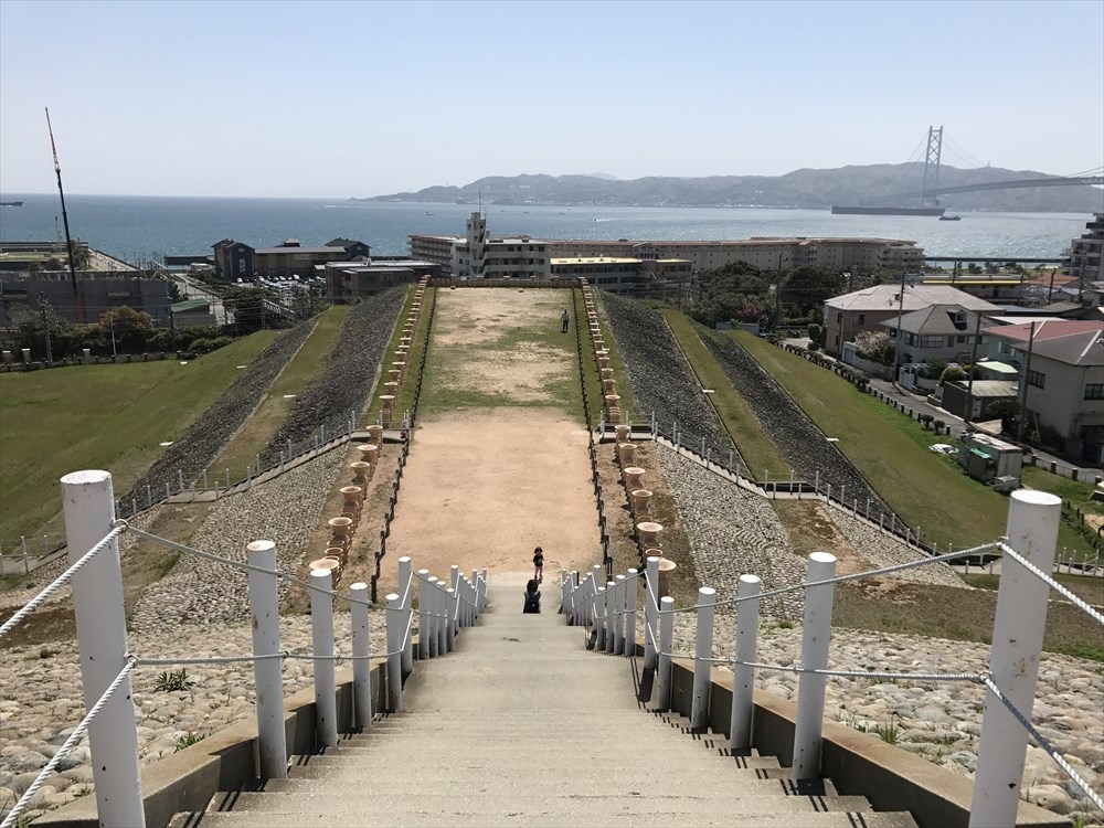 五色塚古墳の高円部からの眺め1