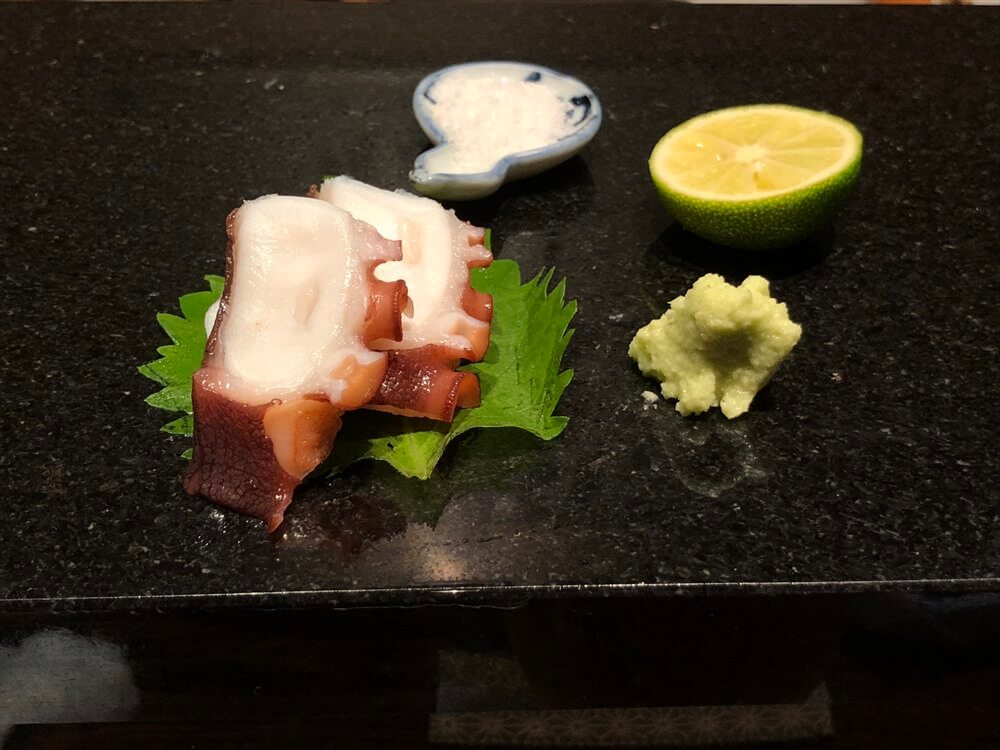 明石 渾 鮨の煮ダコ