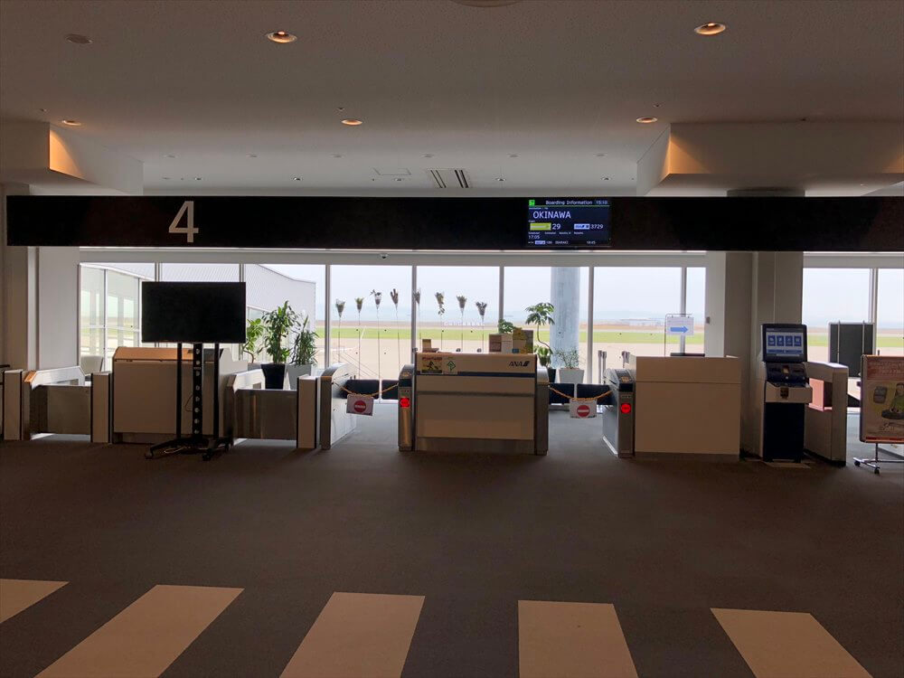 神戸空港の4番搭乗口