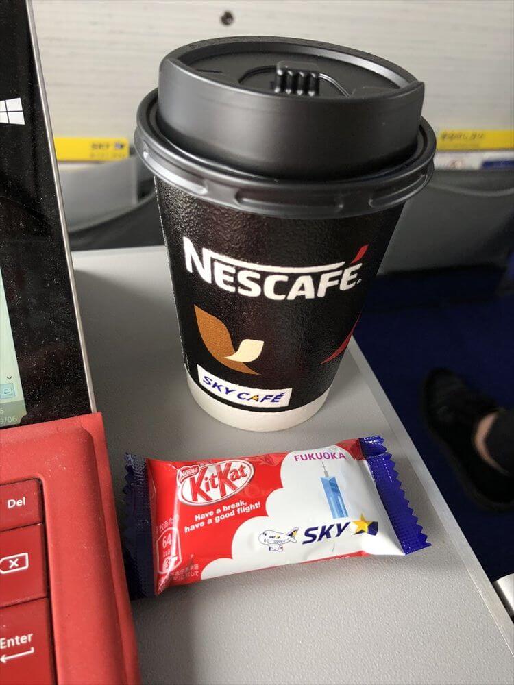 スカイマーク112便のコーヒー