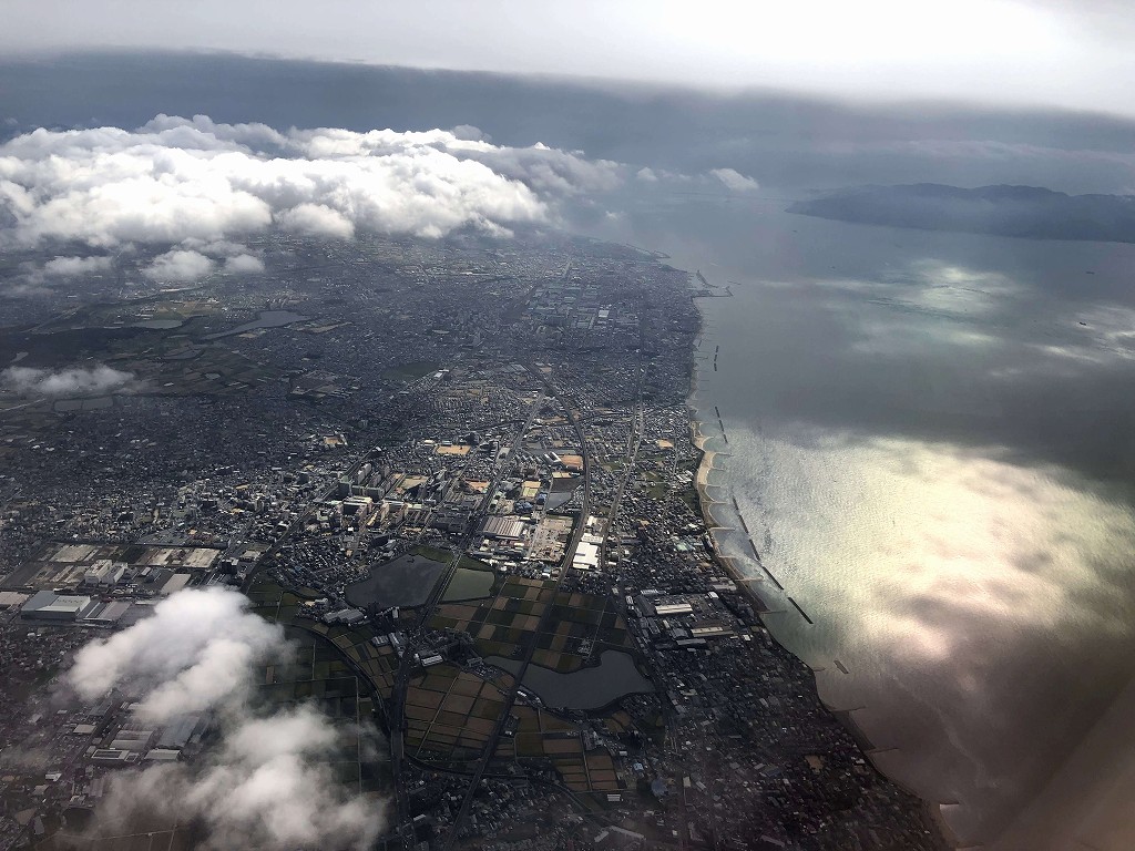 スカイマーク103便が加古川市あたりでUターン
