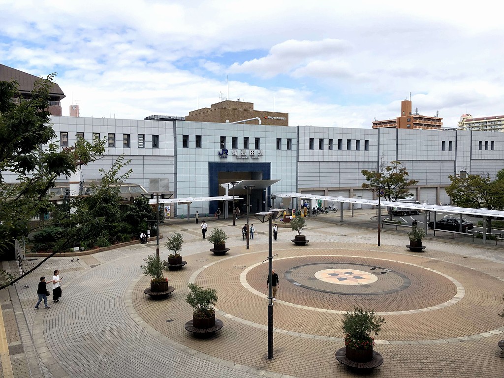 新長田駅前の広場