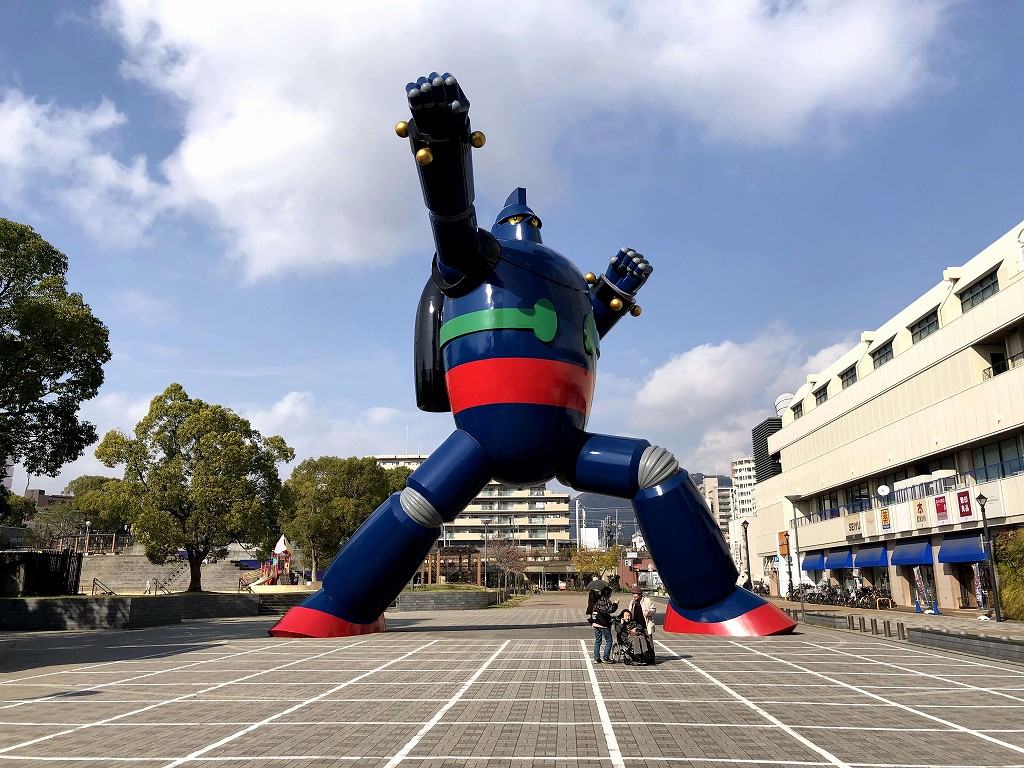 新長田の鉄人28号のモニュメント