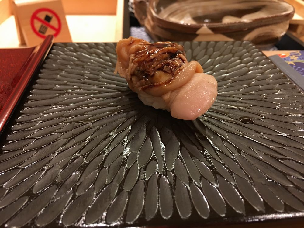 鮨舳の煮ハマグリ