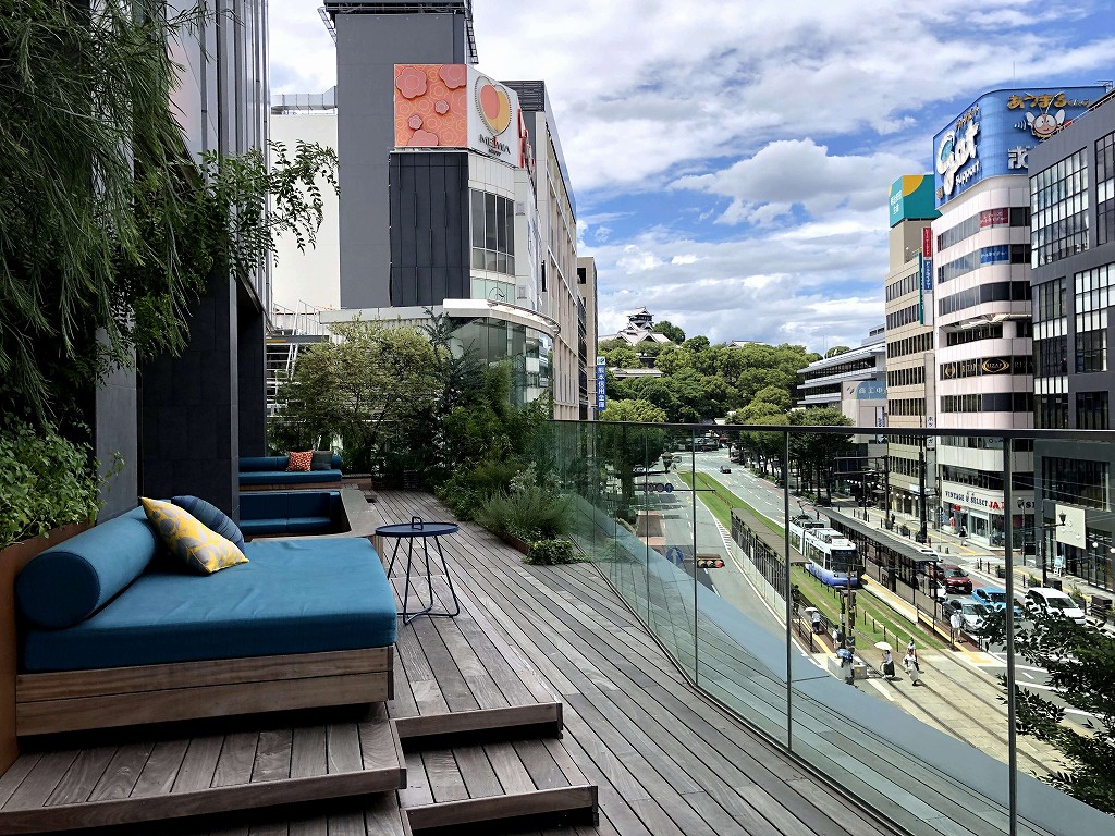 OMO5熊本のテラス