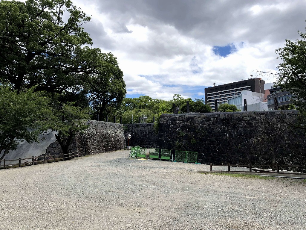 熊本城の櫨方門