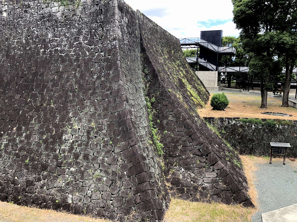 熊本城の特別通路から
