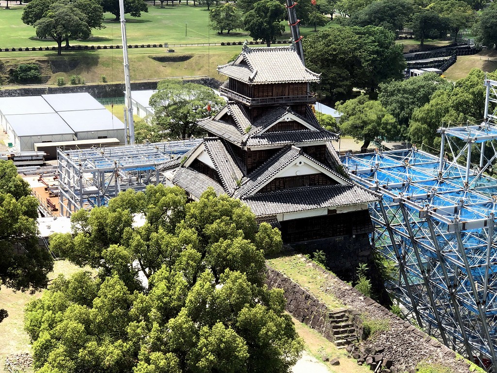 熊本城の天守閣から宇土櫓