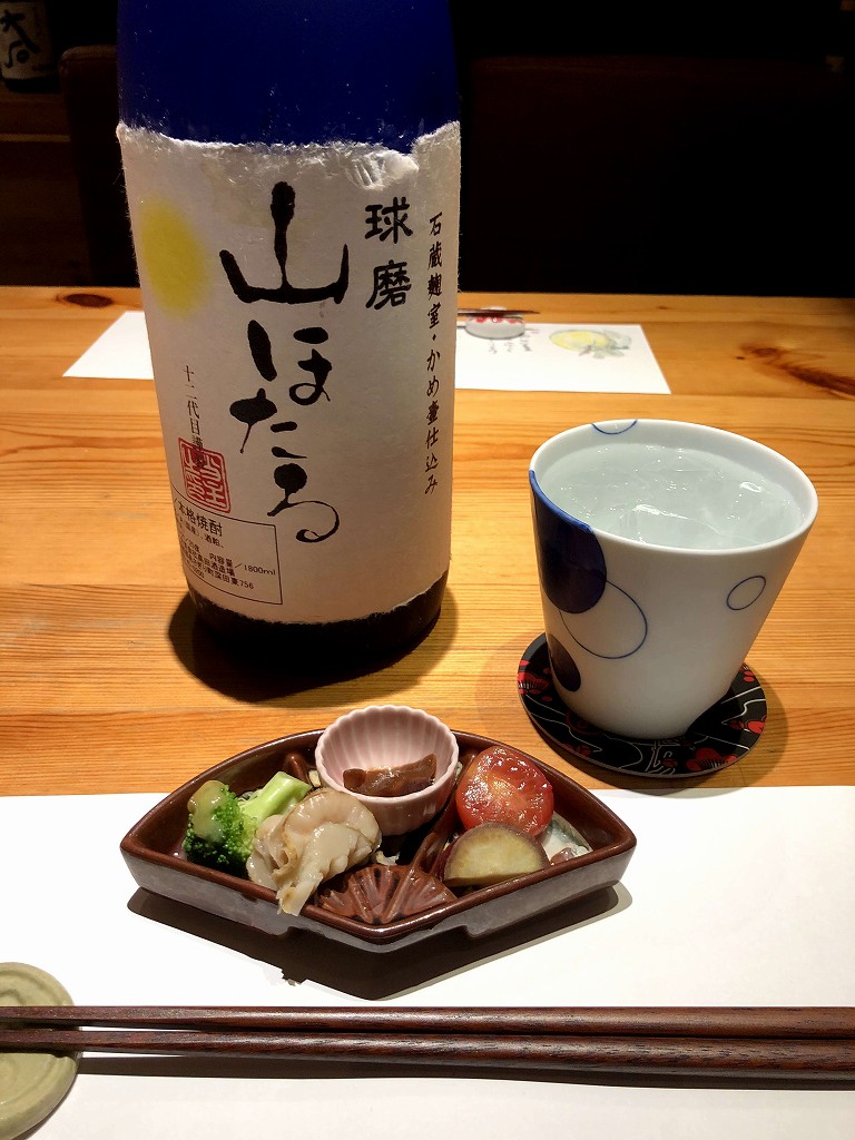 熊本のおか田で球磨 山ほたるの水割り