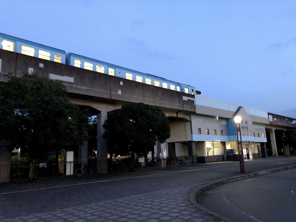 水島臨海鉄道の栄駅3