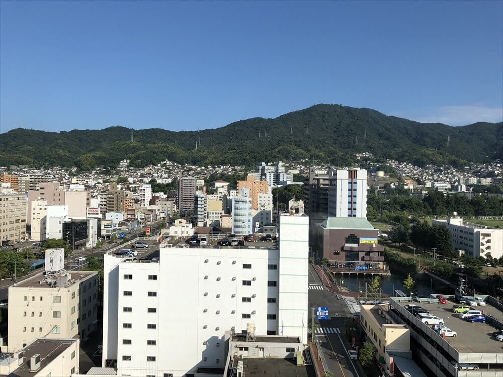 呉阪急ホテルからの休山