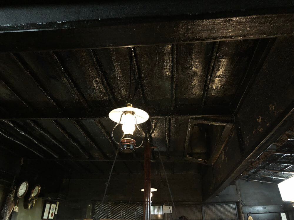 釧路の「炉ばた」の天井