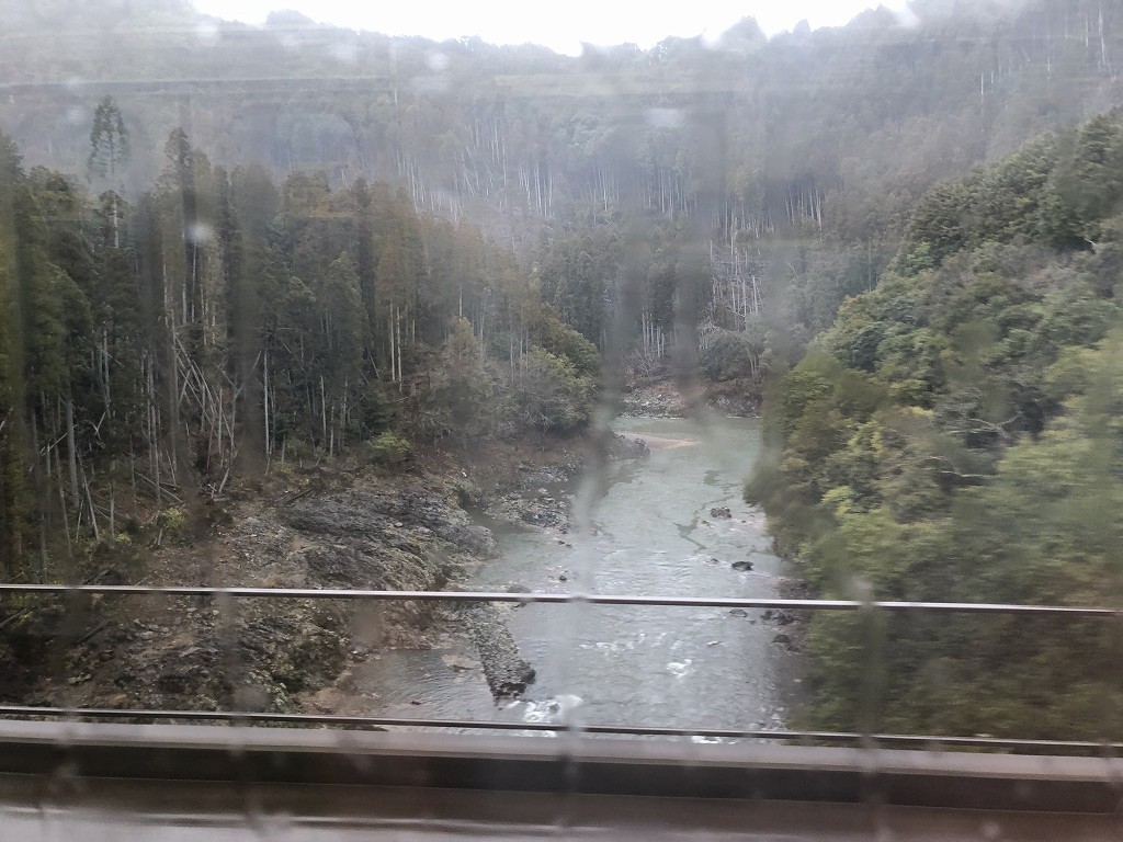 JR嵯峨野線から保津峡
