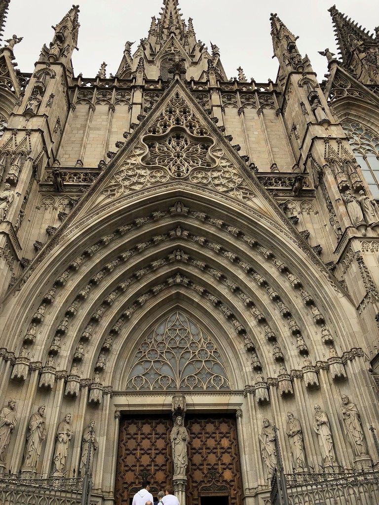 サンタ・エウラリア大聖堂の外観2