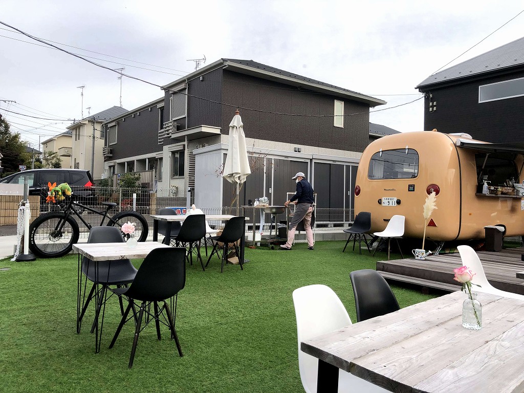 鶴川駅のSunmelt coffee1