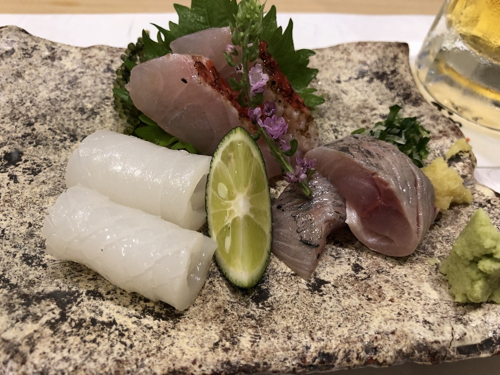 那覇の「かわじ」の刺し身1