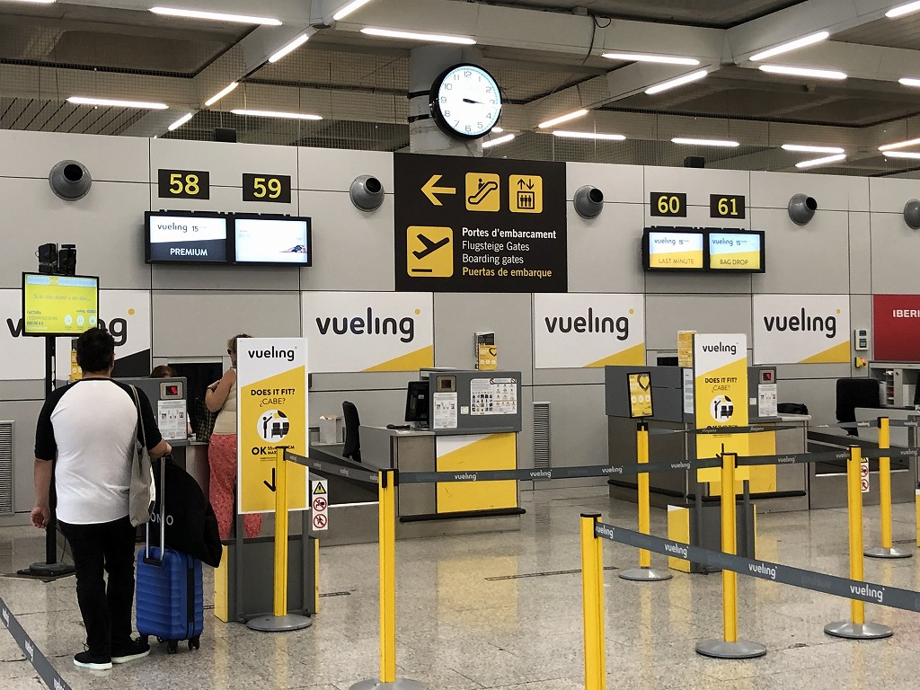 パルマ・デ・マヨルカ空港のブエリング航空のチェックインカウンター