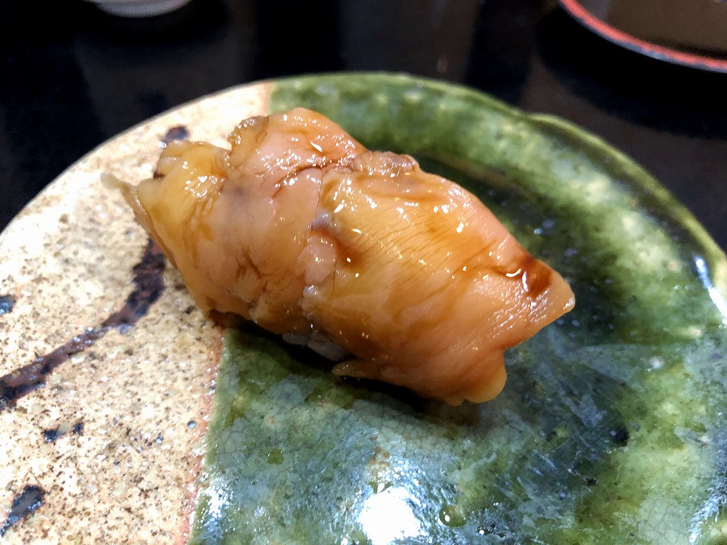 松江の「赤べこ」の赤貝