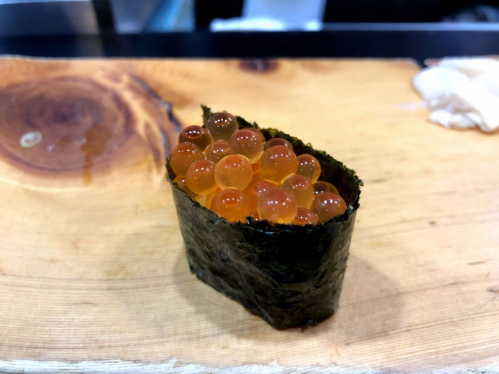 松江の「赤べこ」のいくら