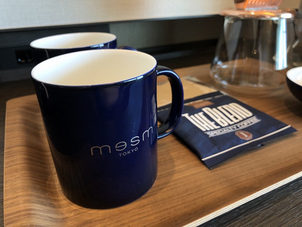 メズム東京のコーヒーカップ