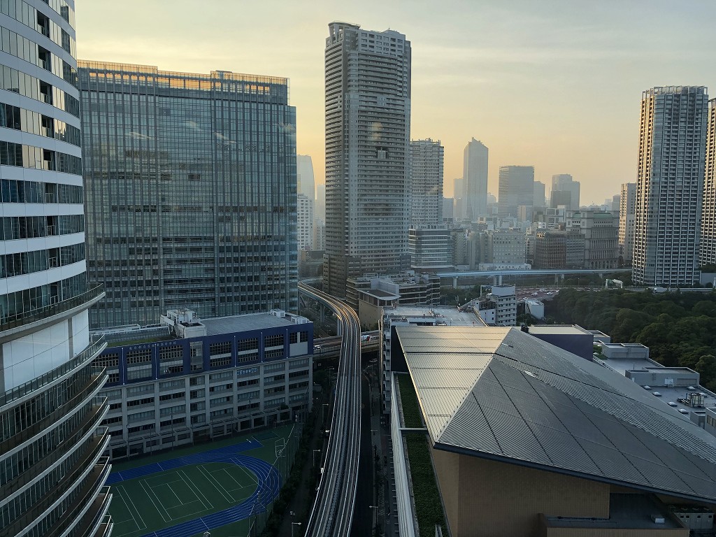 メズム東京の「シェフズ・シアター」からの眺め1