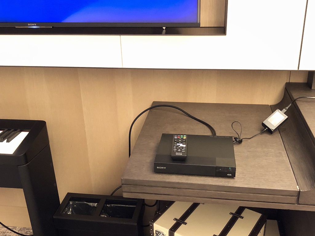 メズム東京のDVDプレーヤー
