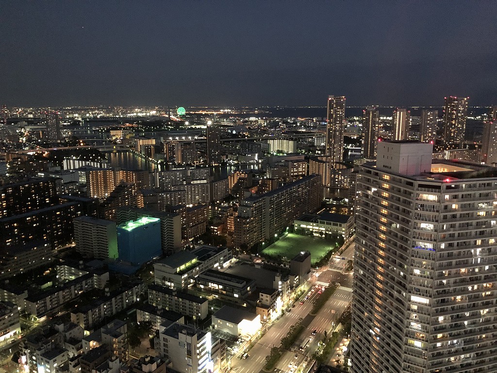 三井ガーデンホテル豊洲ベイサイドクロスの部屋からの夜景