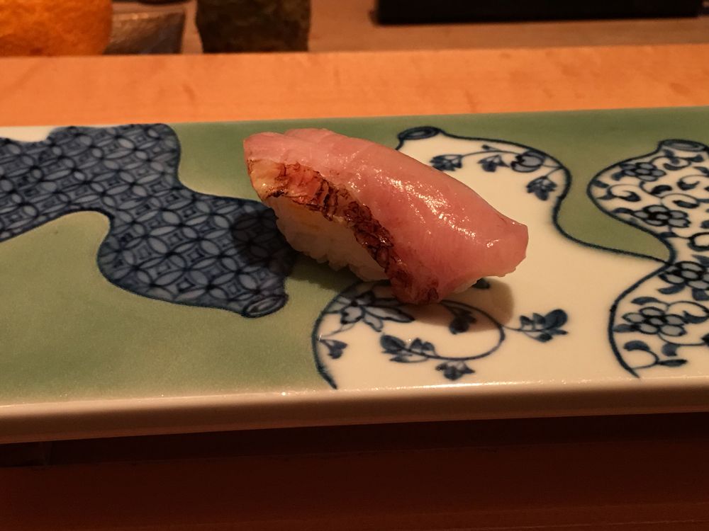 一心鮨光洋の鯛の握り