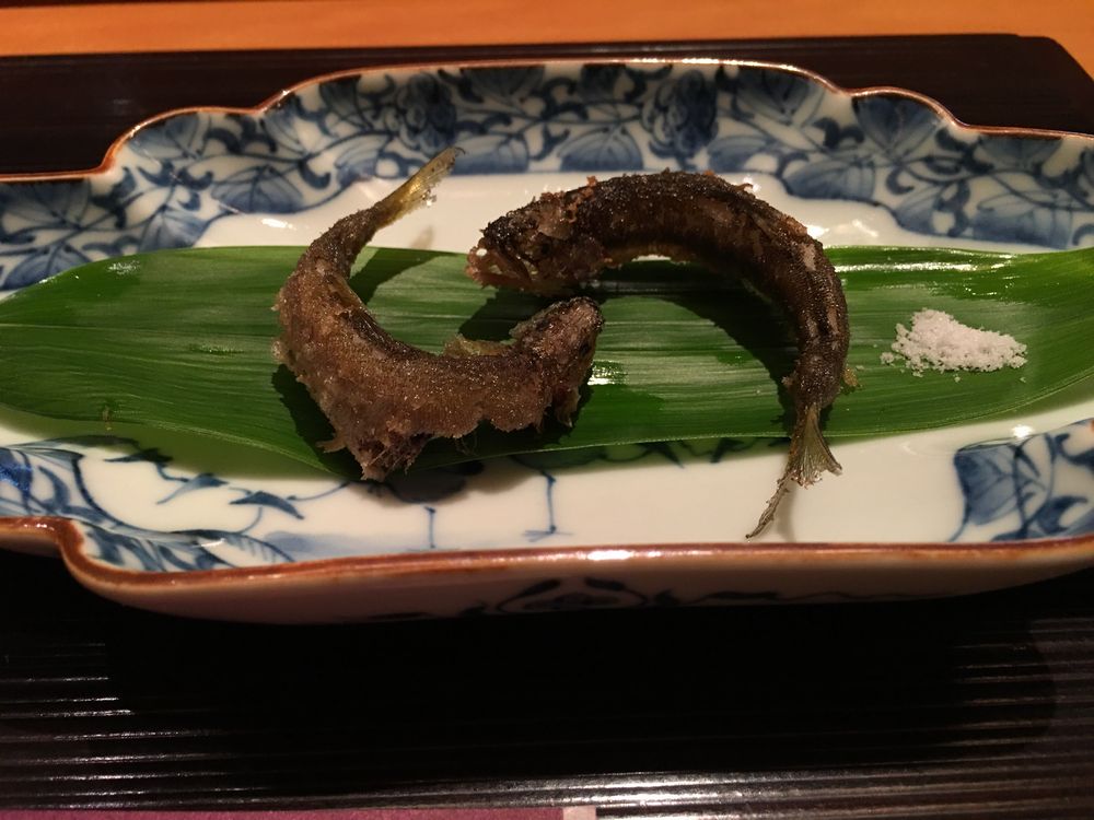 一心鮨光洋の稚鮎のフライ