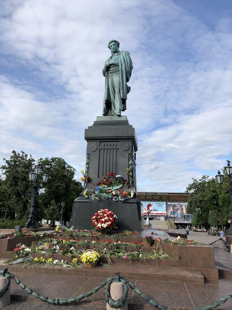 モスクワのプーシキン像