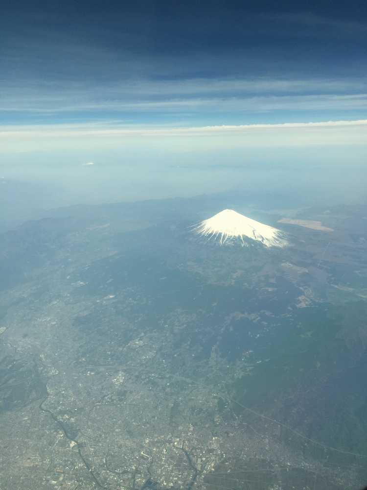 NH621から見えた富士山画像