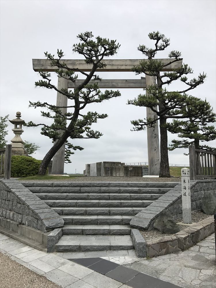七里の渡しの鳥居1