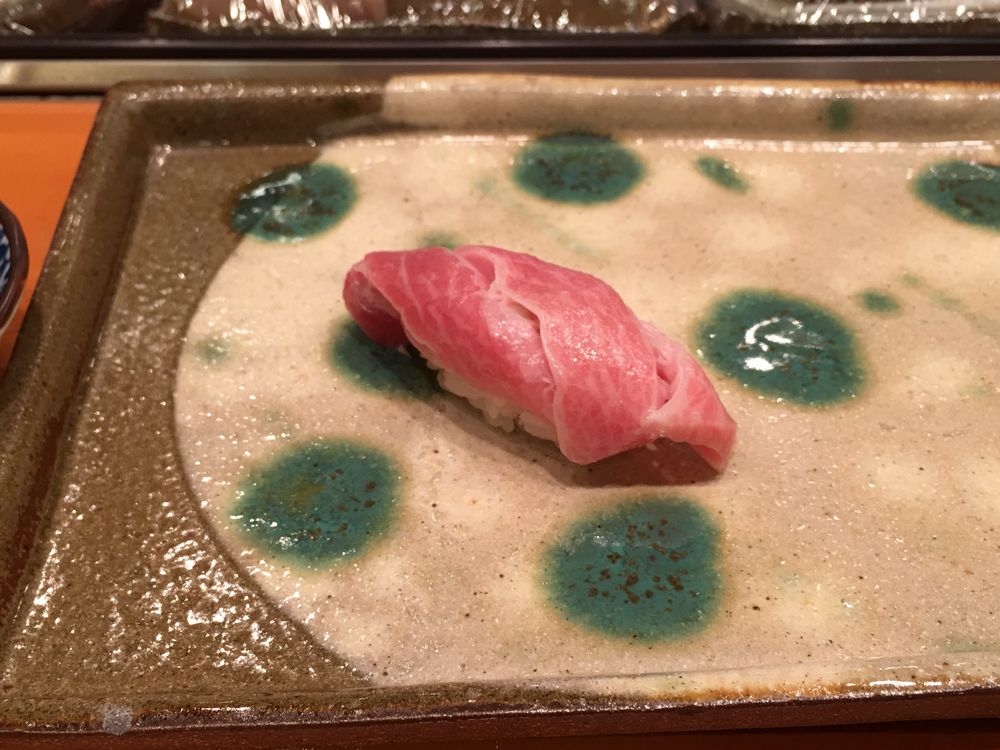 那覇の鮨 井上のマグロ