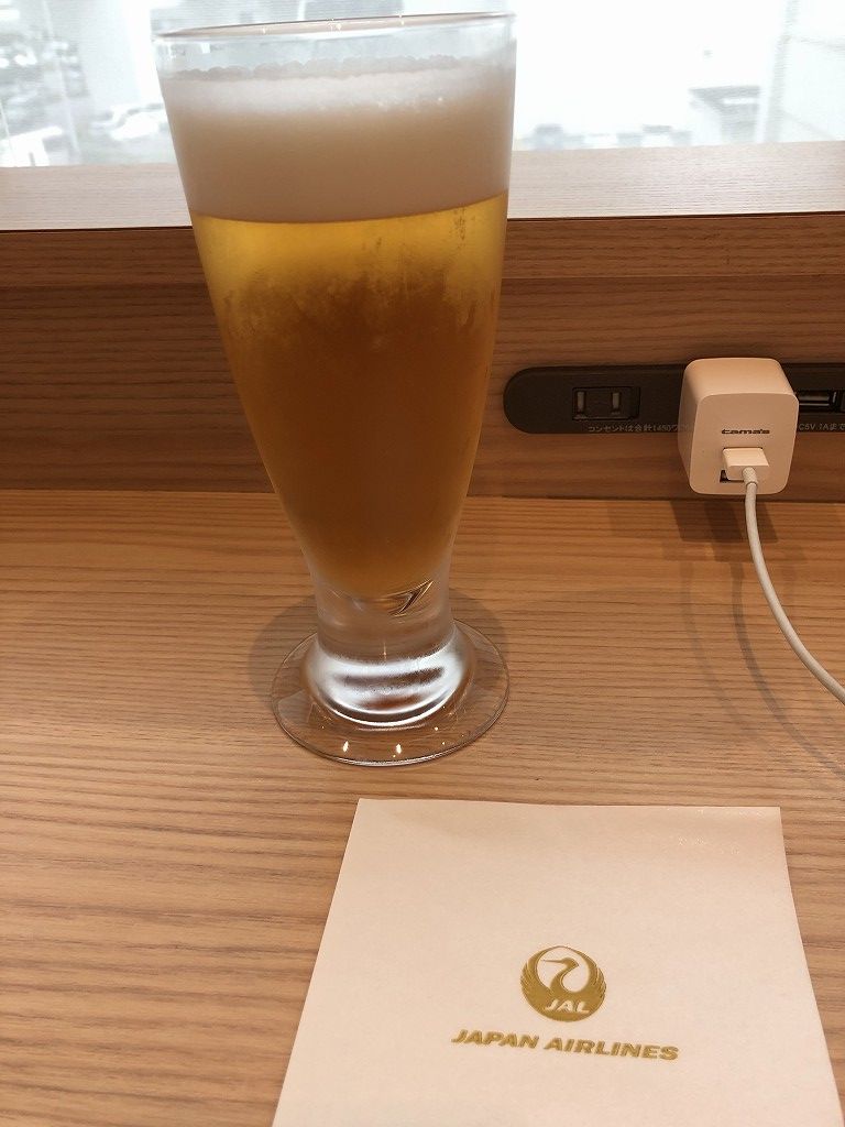 那覇空港のサクララウンジのオリオンビール