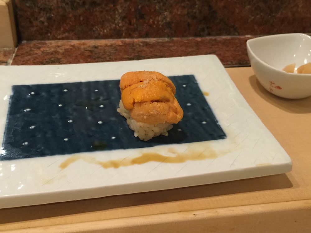 かわじ・ウニの寿司