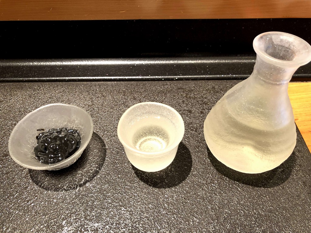 七尾の幸寿しのイカの黒造り1