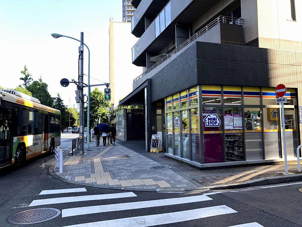 池之端のミニストップ