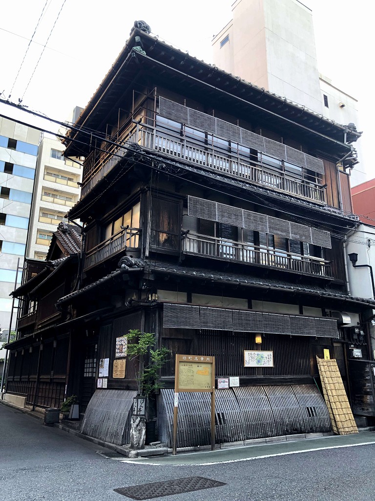 根津のはん亭の外観1