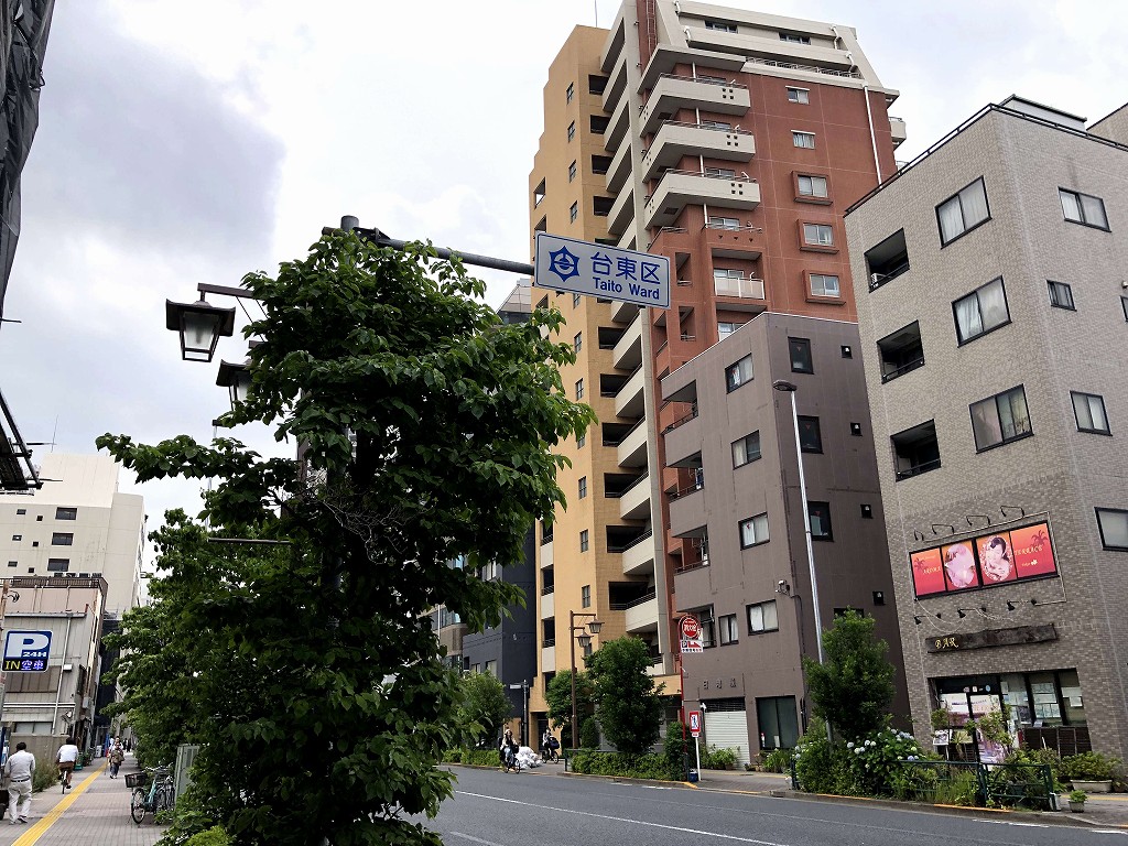 文京区と台東区の境界線