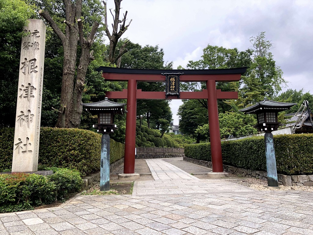 根津神社の鳥居